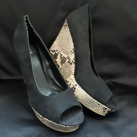 1990's Express Faux Snake Skin Open Toe Wedge Heels - Size 10 Black Suede Shoes - Picture 10 of 15